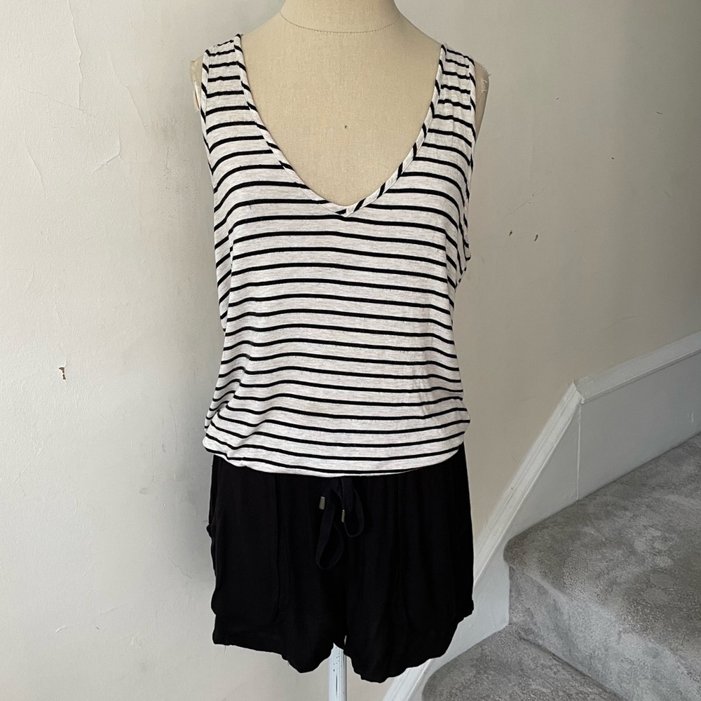 Anthropologie DREW V-Neck Sleeveless Stretch Rayon Striped Blouson Romper Size S